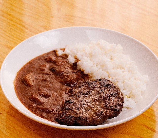 curry02-min