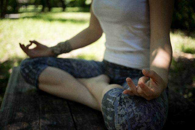 yoga02-min