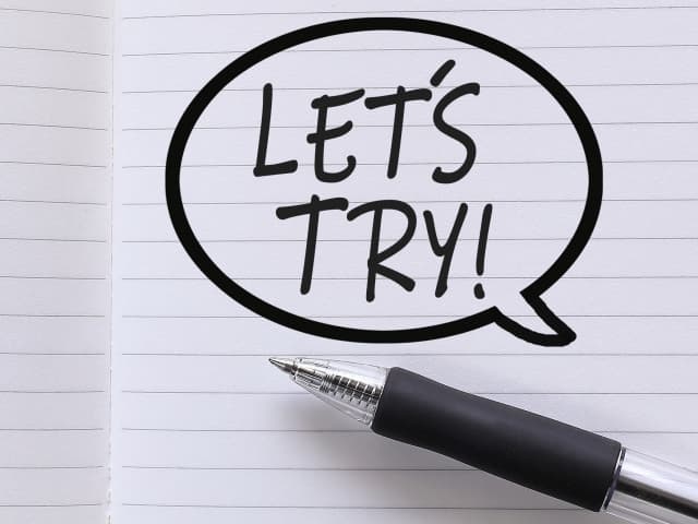 レッツトライの写真